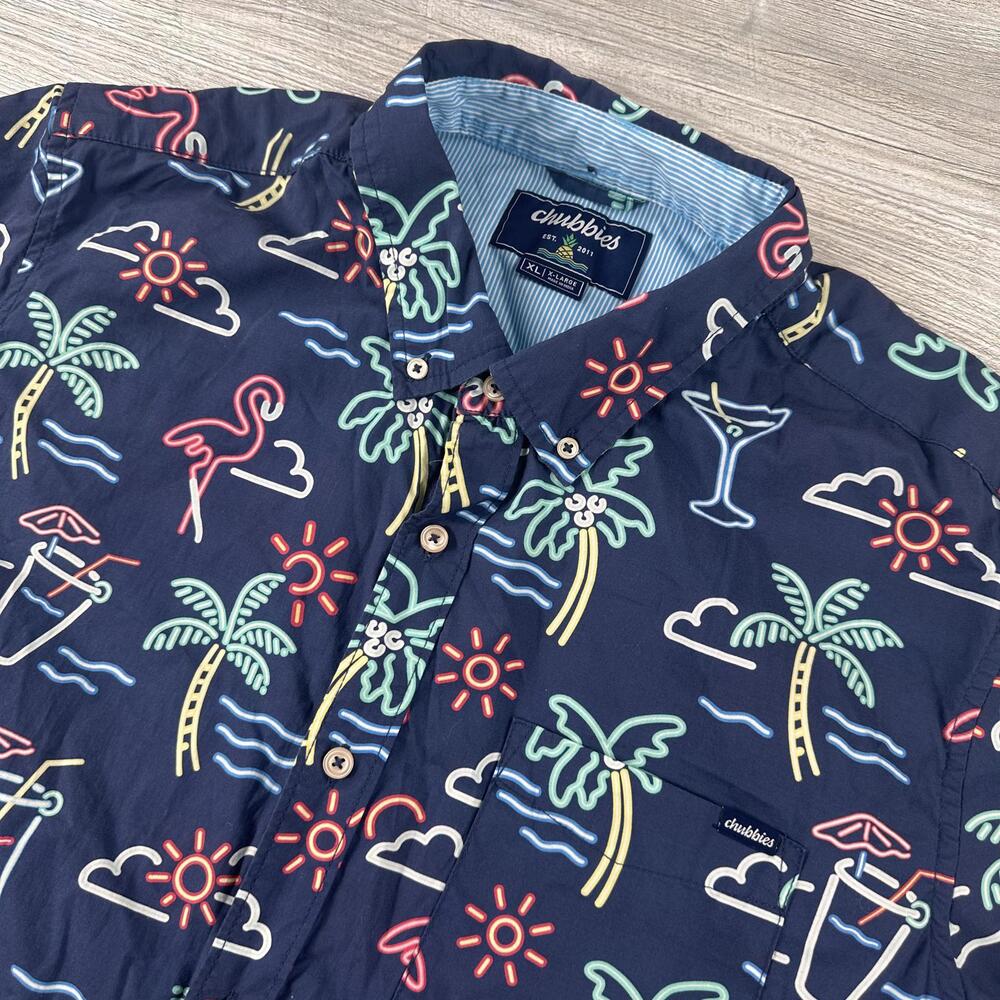 Chubbies Shirt Mens XL Blue Hawaiian Flamingos Palm Tiki Beach Resort Camp EUC - Picture 2 of 7